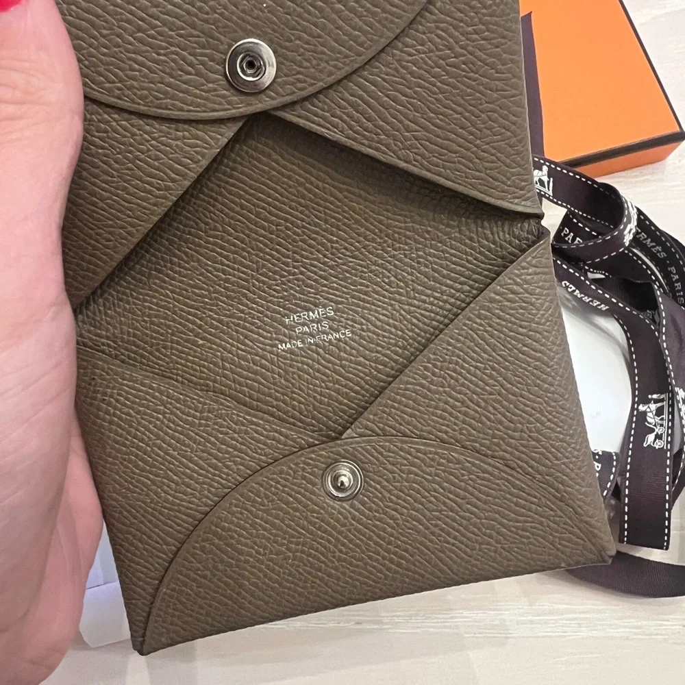 HERMES ETOUPE CALVI CARD HOLDER EPSOM LEATHER GRAY